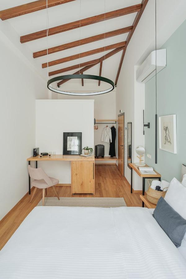 Petrou Suites Ioannina Ngoại thất bức ảnh